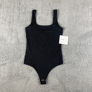 Beyond Yoga Women's Small Black Polyester Elastane Base Tank Sleeveless Bodysuit